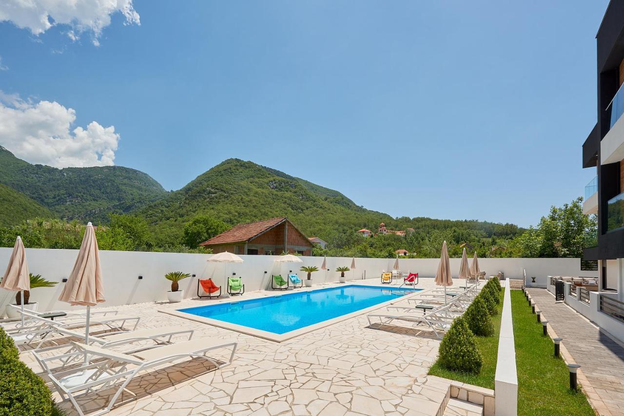 Georgiy Lux Apartments Lastva Grbaljska Εξωτερικό φωτογραφία