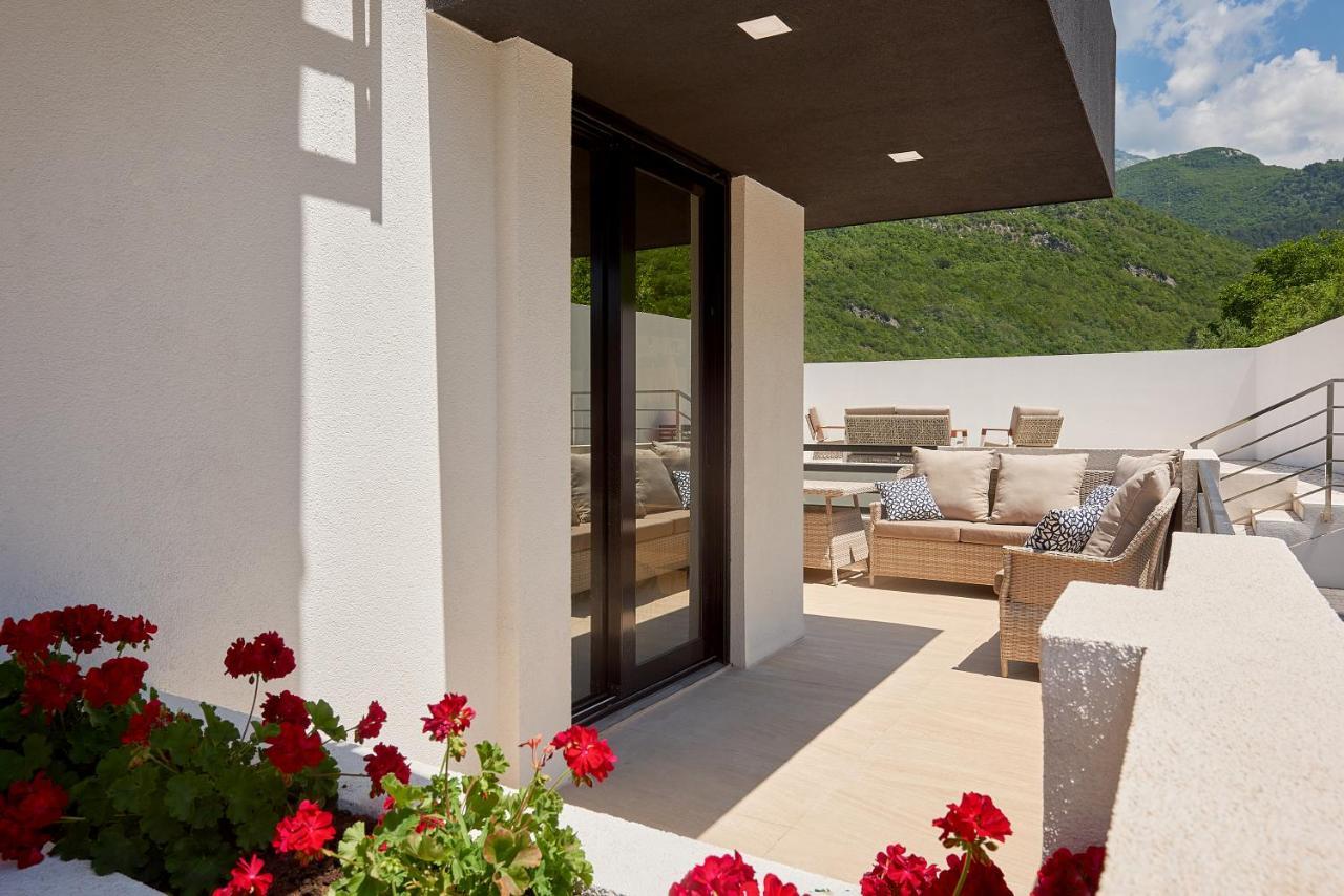 Georgiy Lux Apartments Lastva Grbaljska Εξωτερικό φωτογραφία