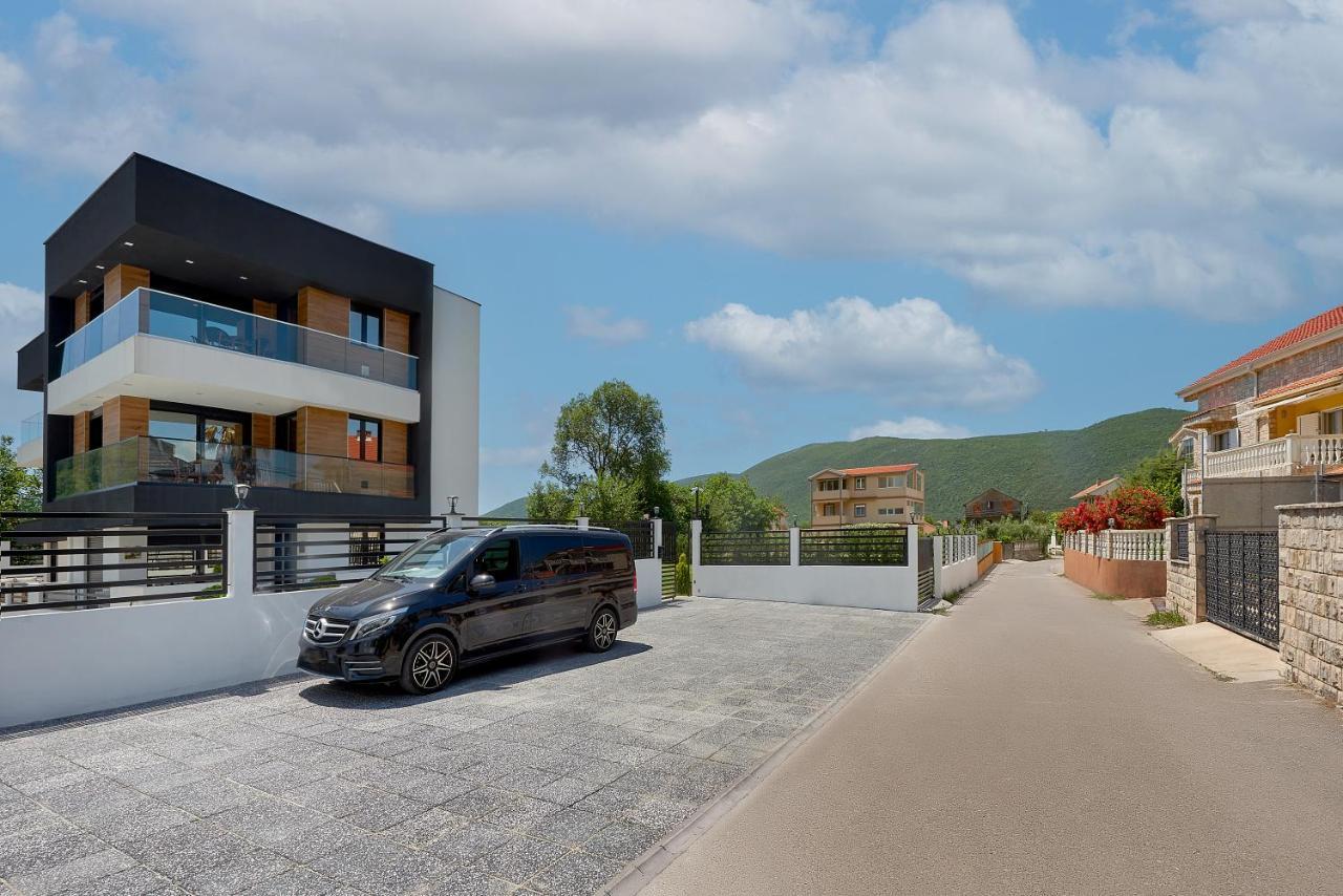 Georgiy Lux Apartments Lastva Grbaljska Εξωτερικό φωτογραφία