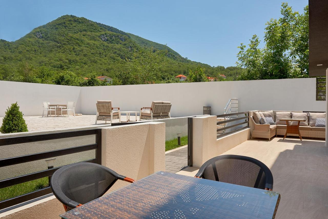 Georgiy Lux Apartments Lastva Grbaljska Εξωτερικό φωτογραφία