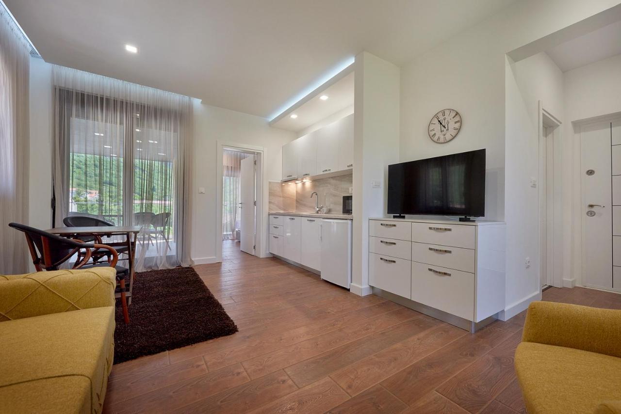 Georgiy Lux Apartments Lastva Grbaljska Εξωτερικό φωτογραφία