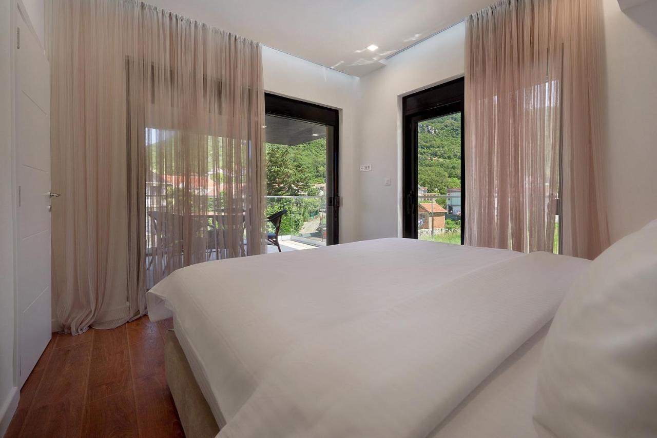 Georgiy Lux Apartments Lastva Grbaljska Εξωτερικό φωτογραφία