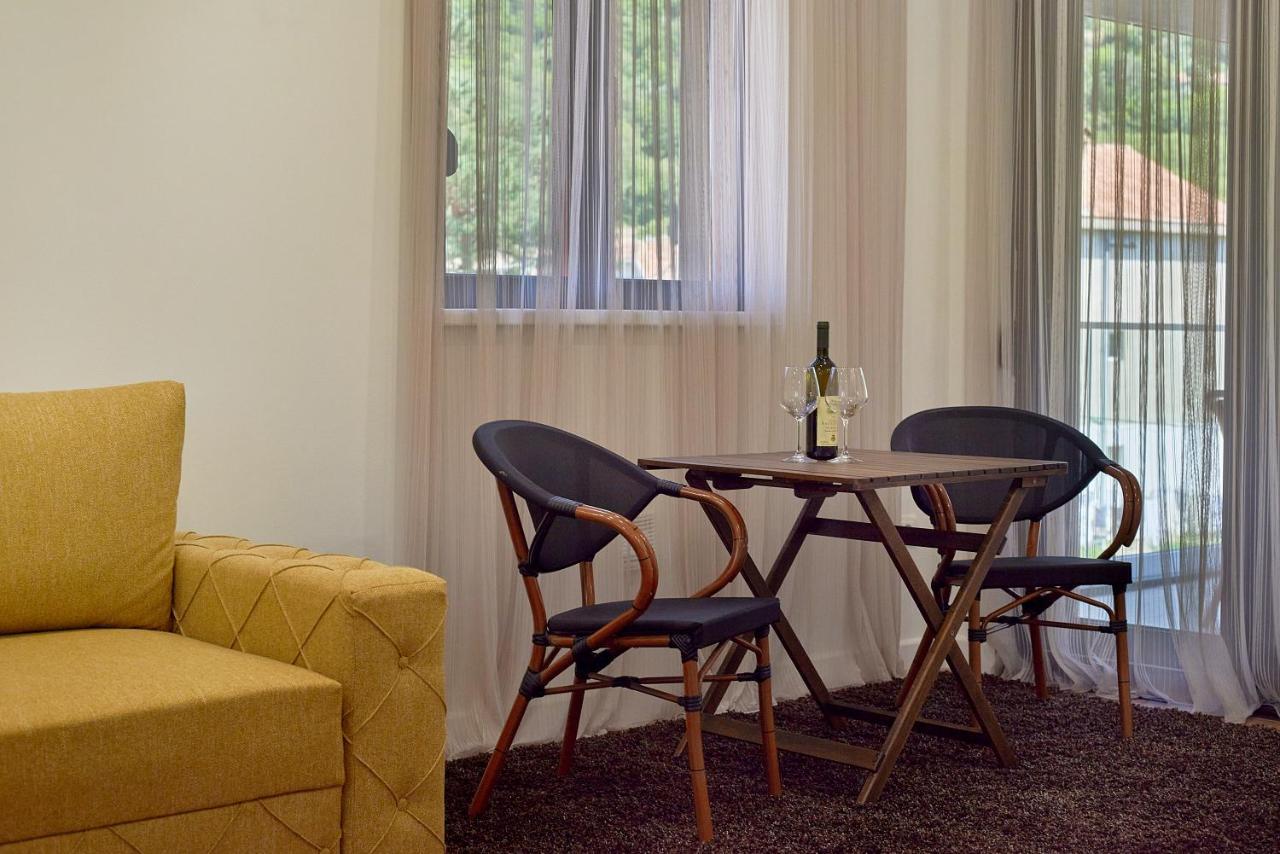 Georgiy Lux Apartments Lastva Grbaljska Εξωτερικό φωτογραφία